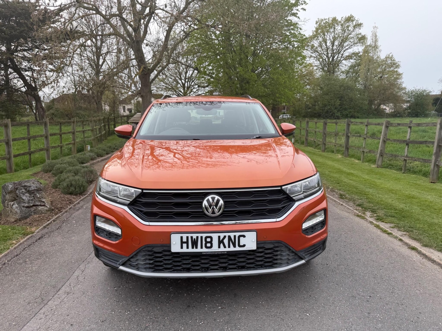 Used Volkswagen T-Roc for sale - 78214712: Photo 3
