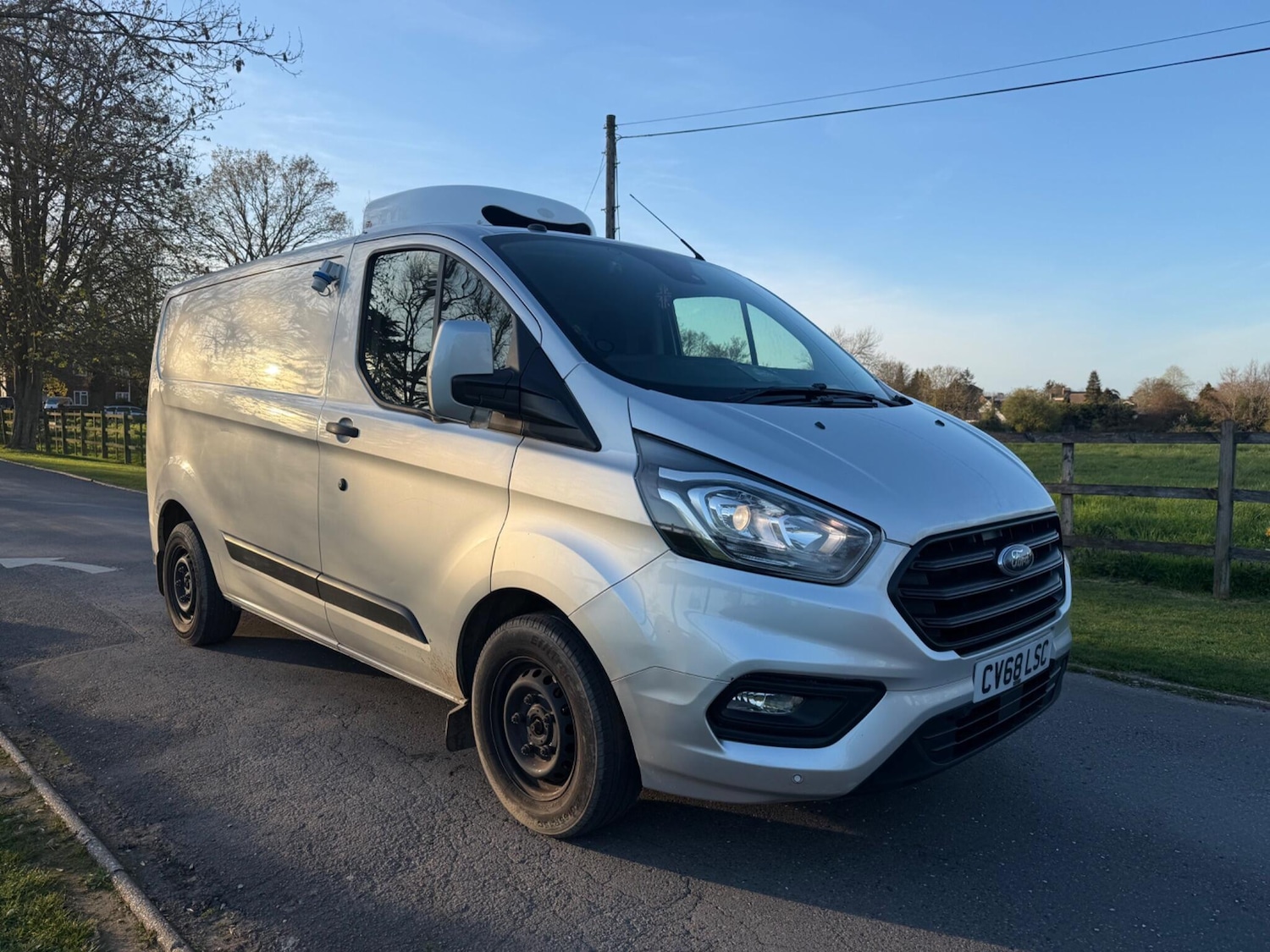 Used Ford Transit for sale - 78116426: Photo 2