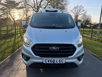 Used Ford Transit 2018 for sale - 78116426: Photo