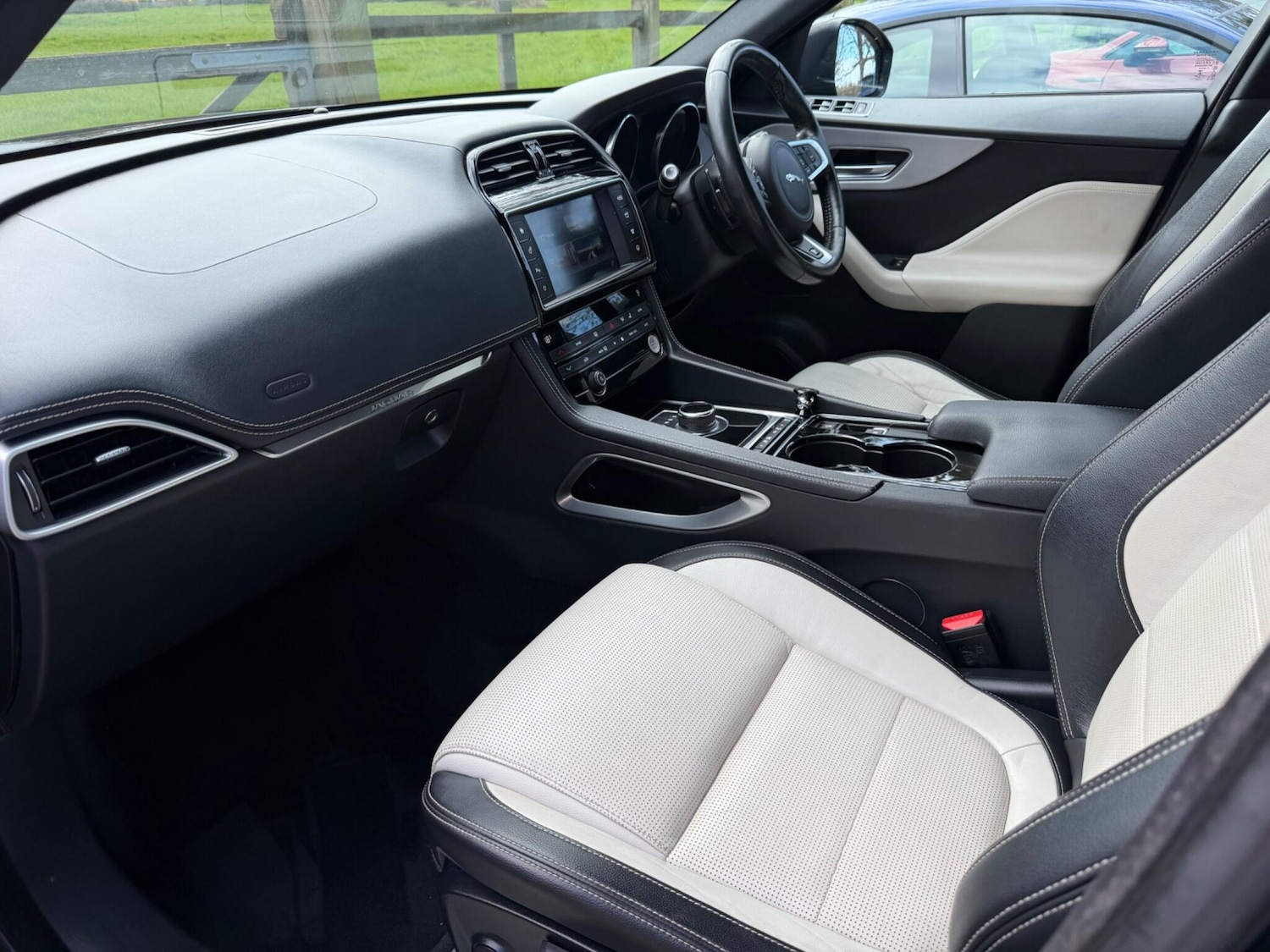 Used Jaguar F-Pace 2016 for sale - 78072421: Photo 12