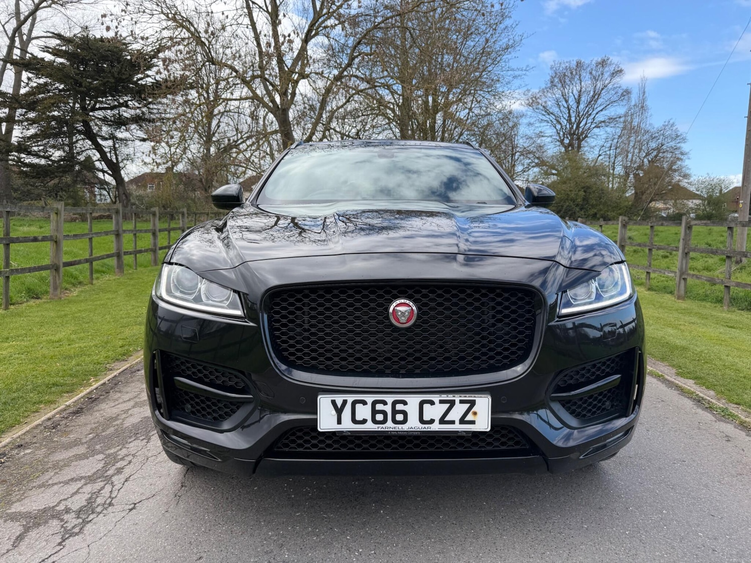 Used Jaguar F-Pace 2016 for sale - 78072421: Photo 3