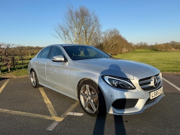 Used Mercedes-Benz C Class 2016 for sale - 77939576: Photo