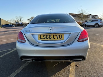 Used Mercedes-Benz C Class 2016 for sale - 77939576: Photo