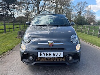 Used Abarth 595 2016 for sale - 78116350: Photo