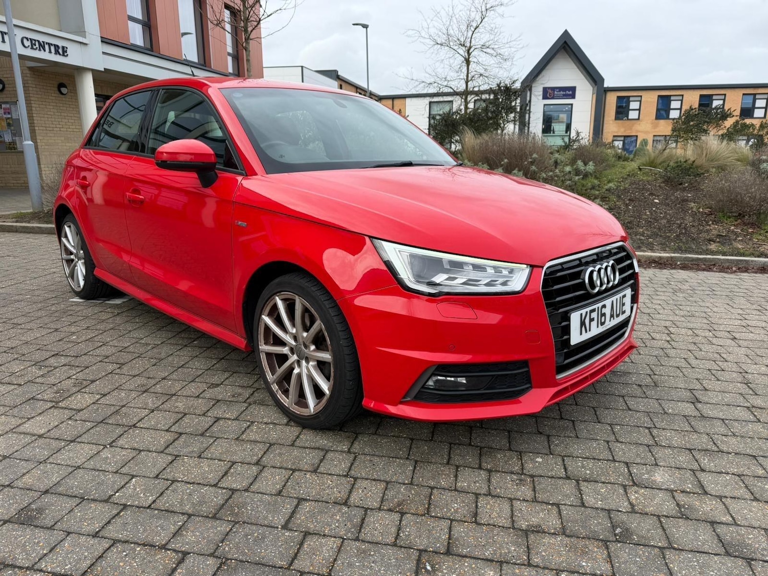 Used Audi A1 2016 for sale - 77598451: Photo 2