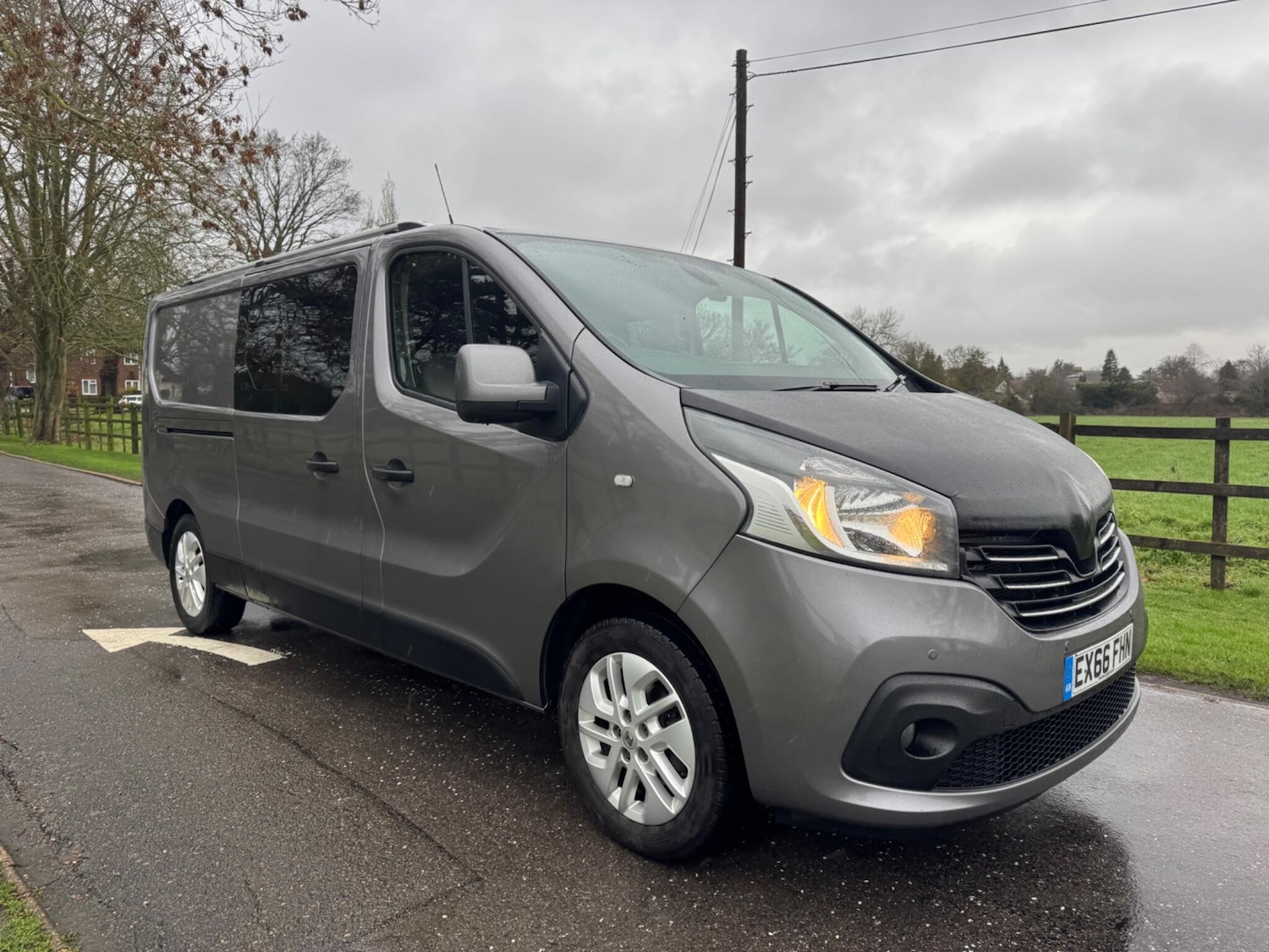 Used Renault Trafic for sale - 77306299: Photo 2