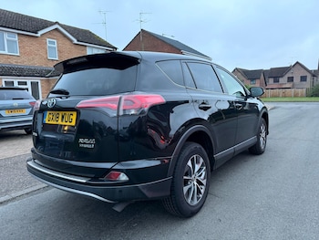 Used Toyota RAV4 2018 for sale - 77377020: Photo