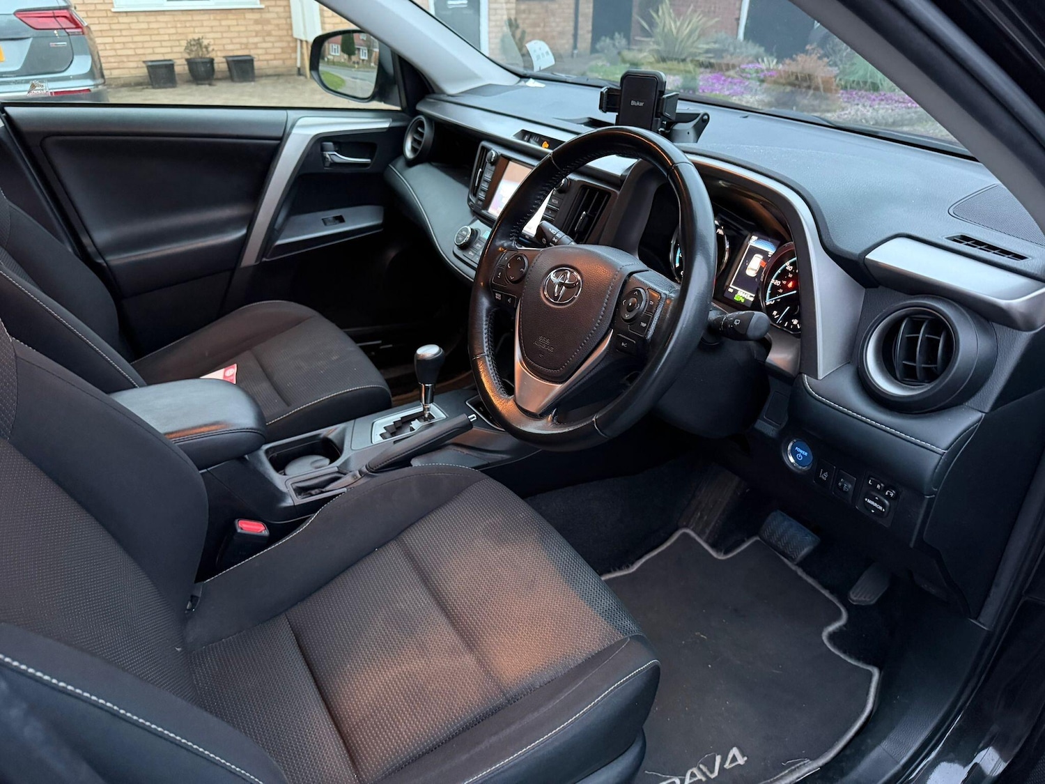 Used Toyota RAV4 2018 for sale - 77377020: Photo 6