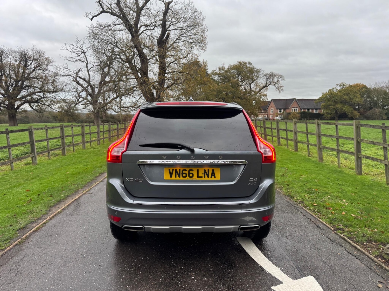 Used Volvo XC60 for sale - 77587106: Photo 5