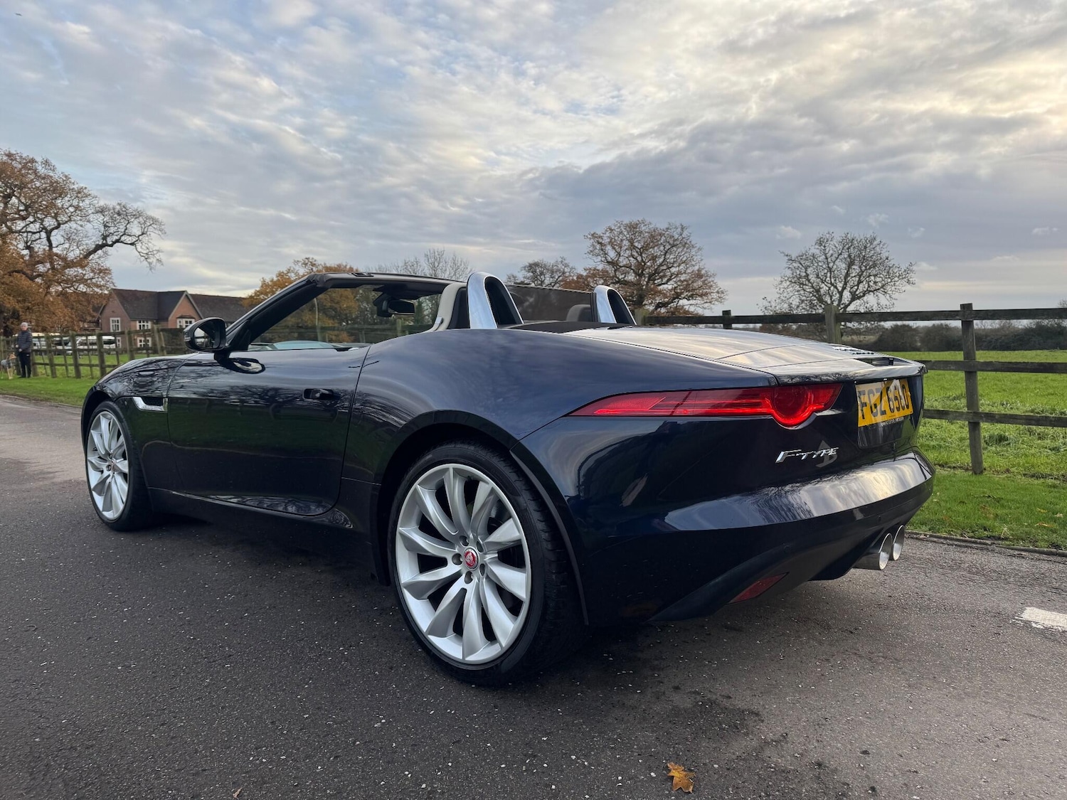 Used Jaguar F-Type for sale - 76865626: Photo 10