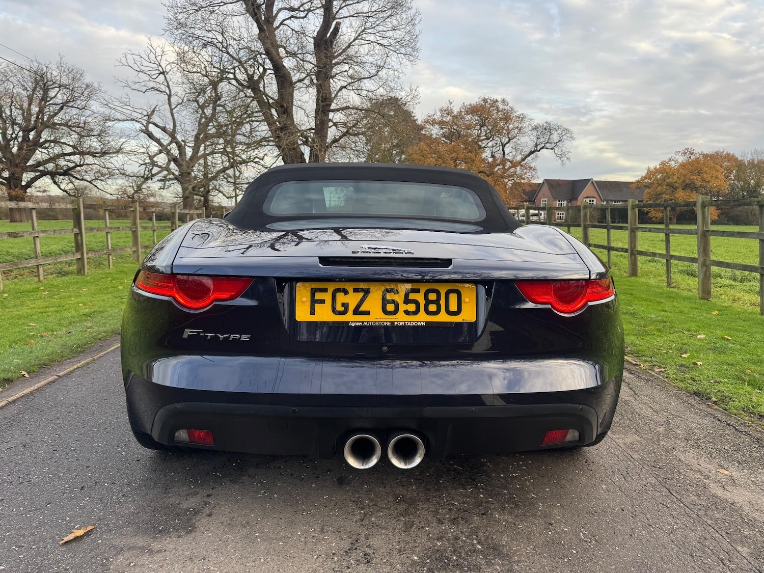 Used Jaguar F-Type for sale - 76865626: Photo 5