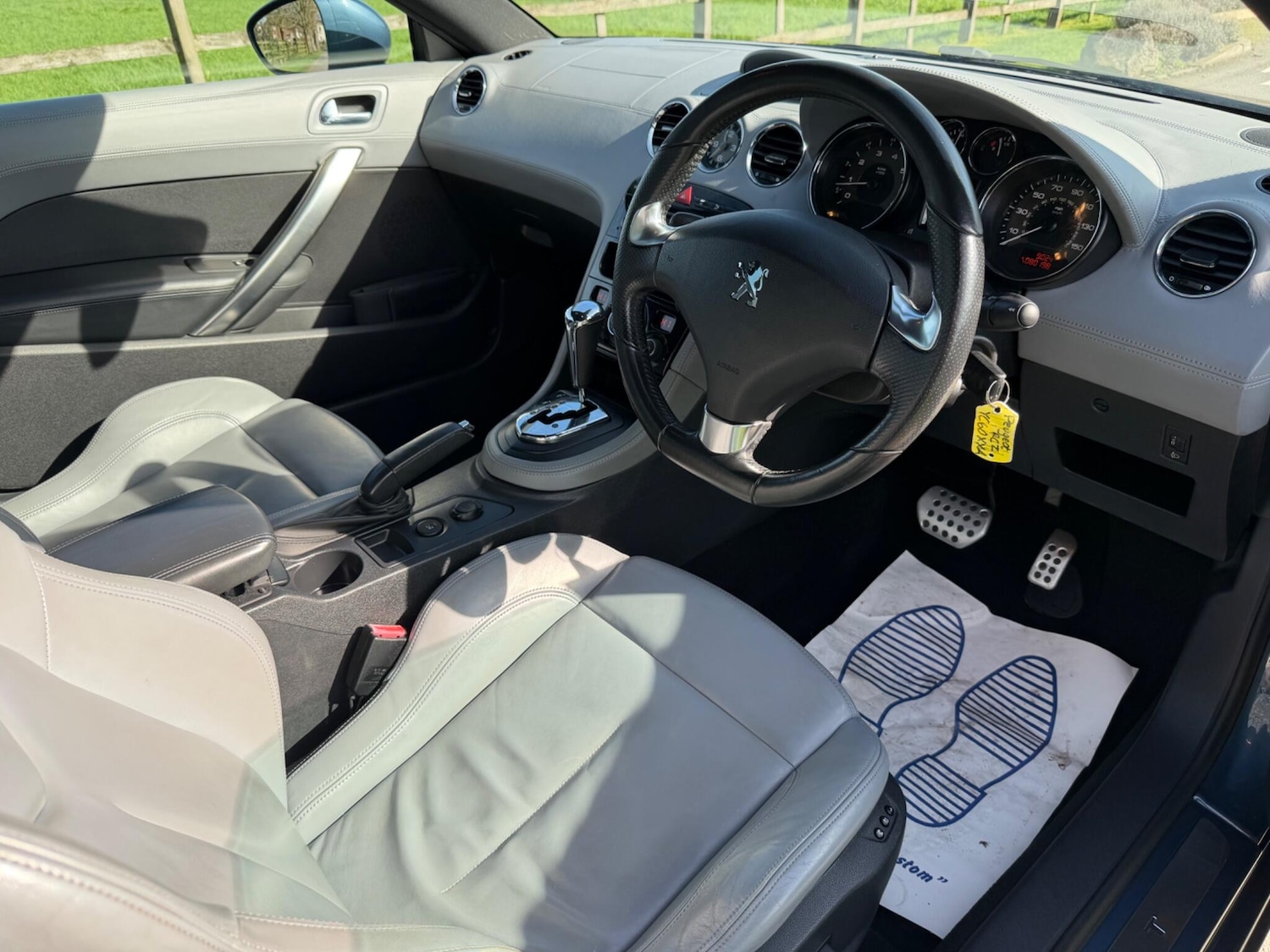 Used Peugeot RCZ 2010 for sale - 77723619: Photo 9