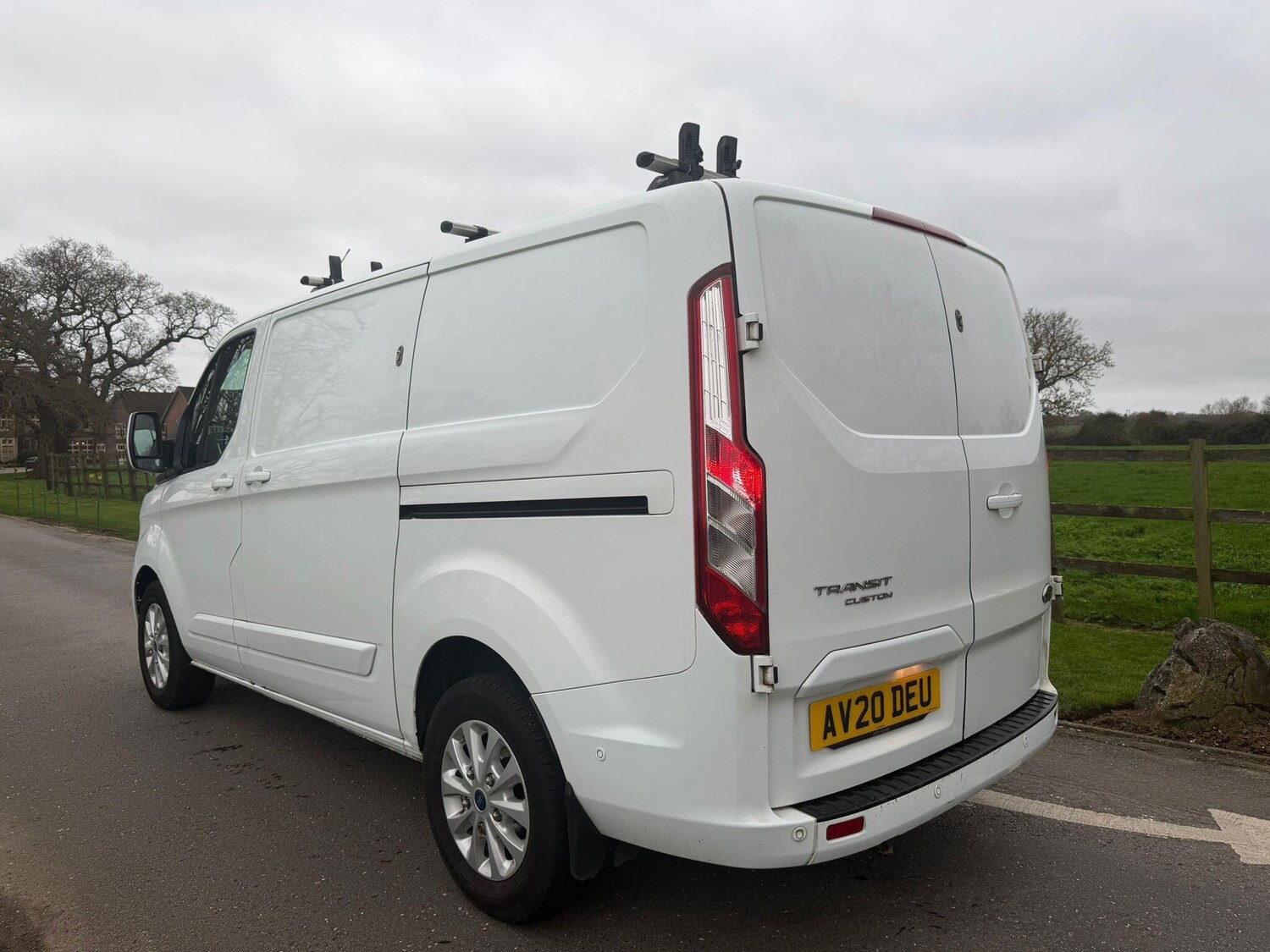 Used Ford Transit Custom for sale - 77853133: Photo 2