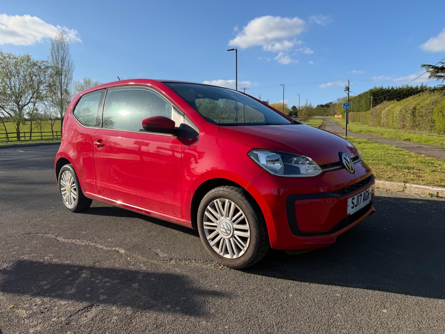 Used Volkswagen up! for sale - 78115292: Photo 2