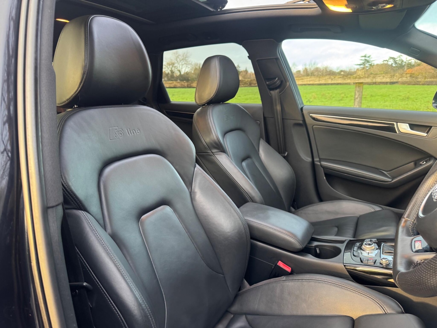 Used Audi A4 Avant 2014 for sale - 76865676: Photo 17