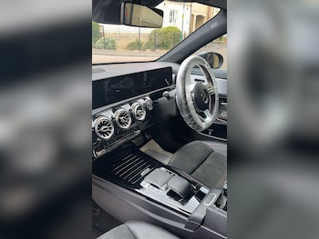 Used Mercedes-Benz A-Class 2018 for sale - 78771664: Photo