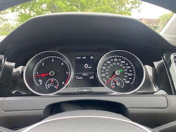 Used Volkswagen Golf 2015 for sale - 78491300: Photo