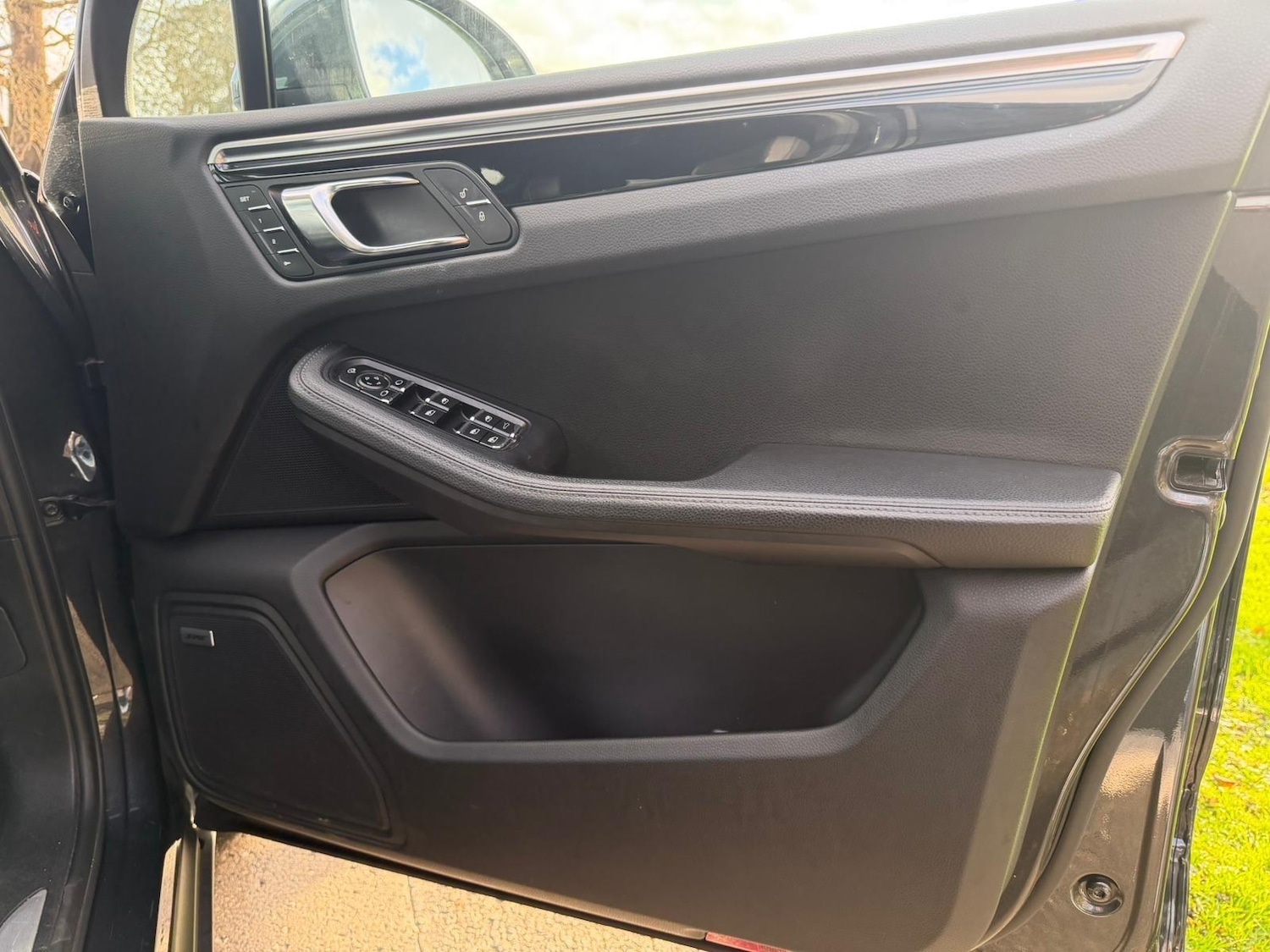 Used Porsche Macan for sale - 77016827: Photo 8