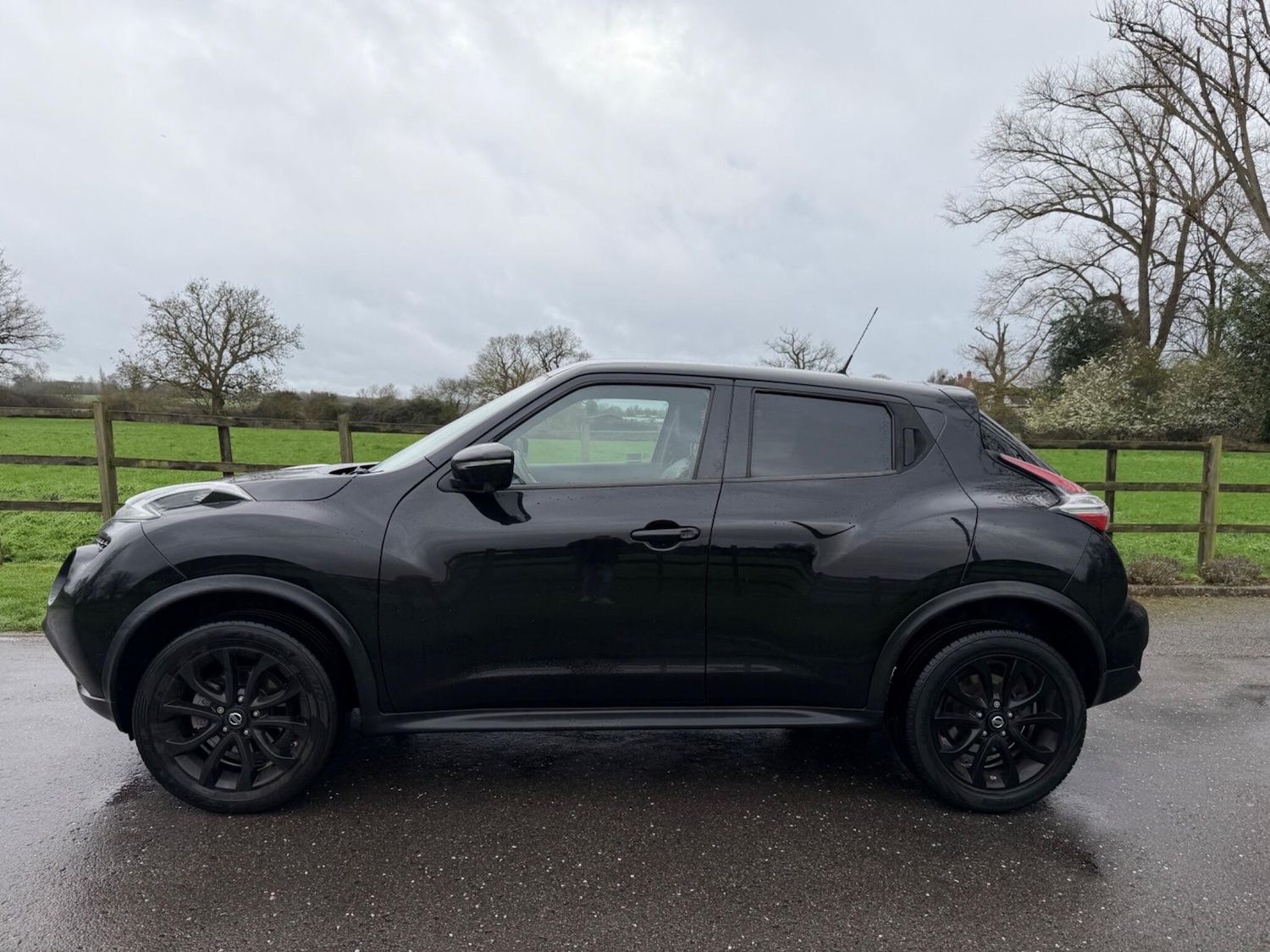 Used Nissan Juke 2015 for sale - 77709986: Photo 2