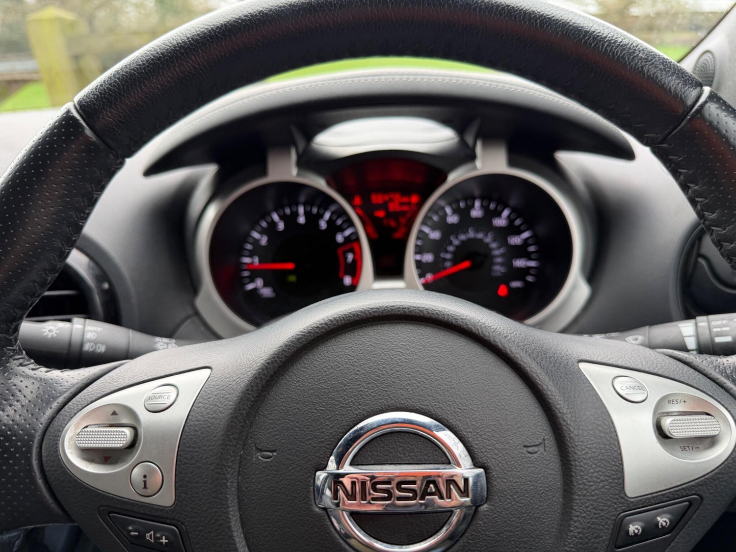 Used Nissan Juke 2015 for sale - 77709986: Photo 8