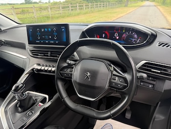 Used Peugeot 5008 2021 for sale - 78784065: Photo