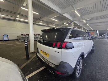 Used Peugeot 5008 2018 for sale - 77359108: Photo