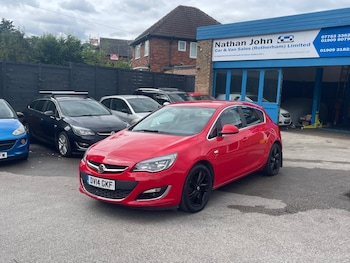 Vauxhall - Astra