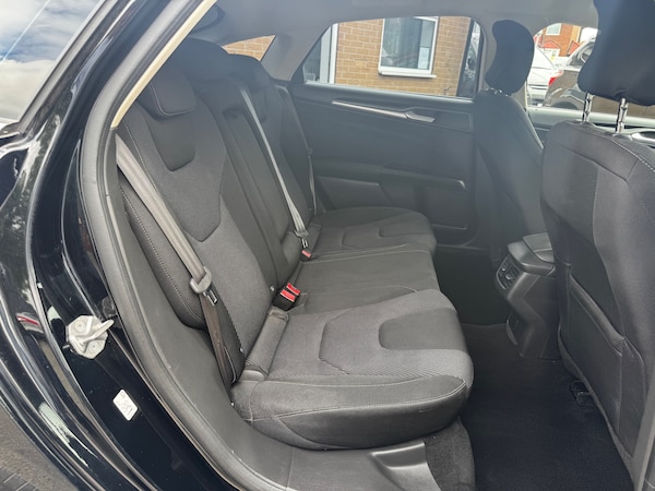 Used Ford Mondeo 2015 for sale - 75726346: Photo 25
