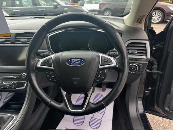 Used Ford Mondeo 2015 for sale - 75726346: Photo 43