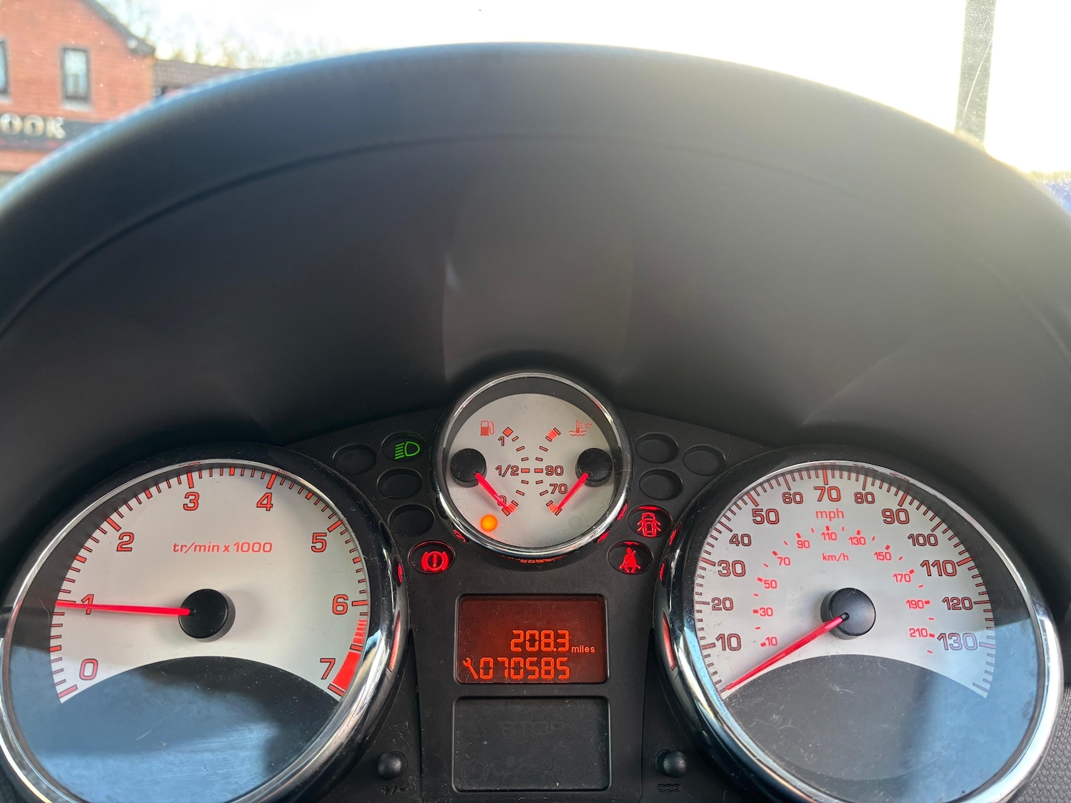 Used Peugeot 207 2011 for sale - 76535030: Photo 13