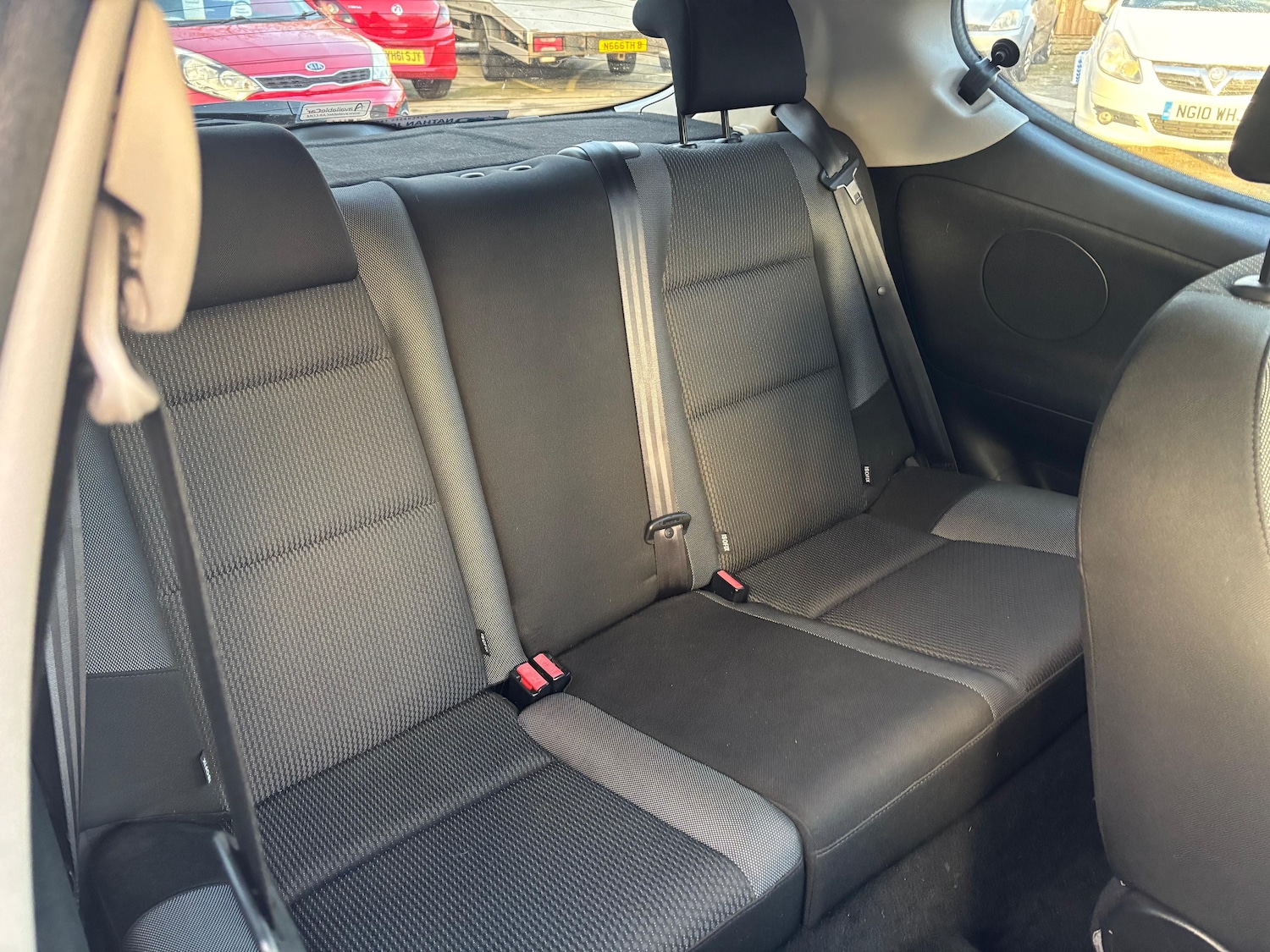 Used Peugeot 207 2011 for sale - 76535030: Photo 15