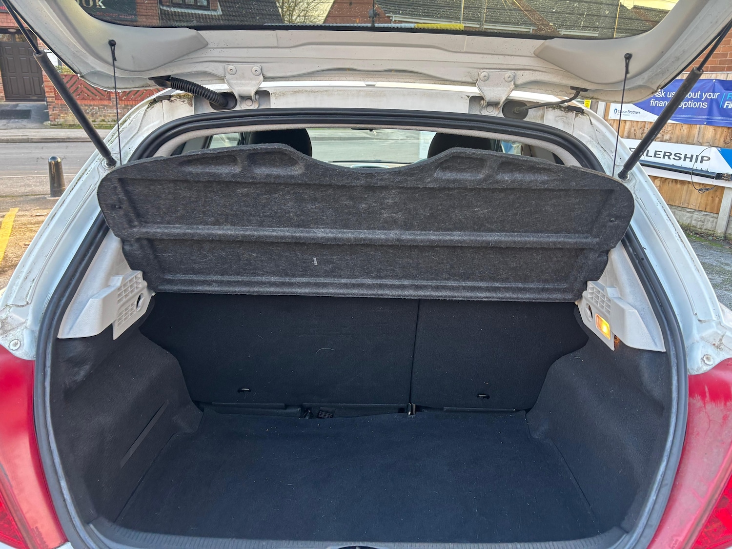 Used Peugeot 207 2011 for sale - 76535030: Photo 16