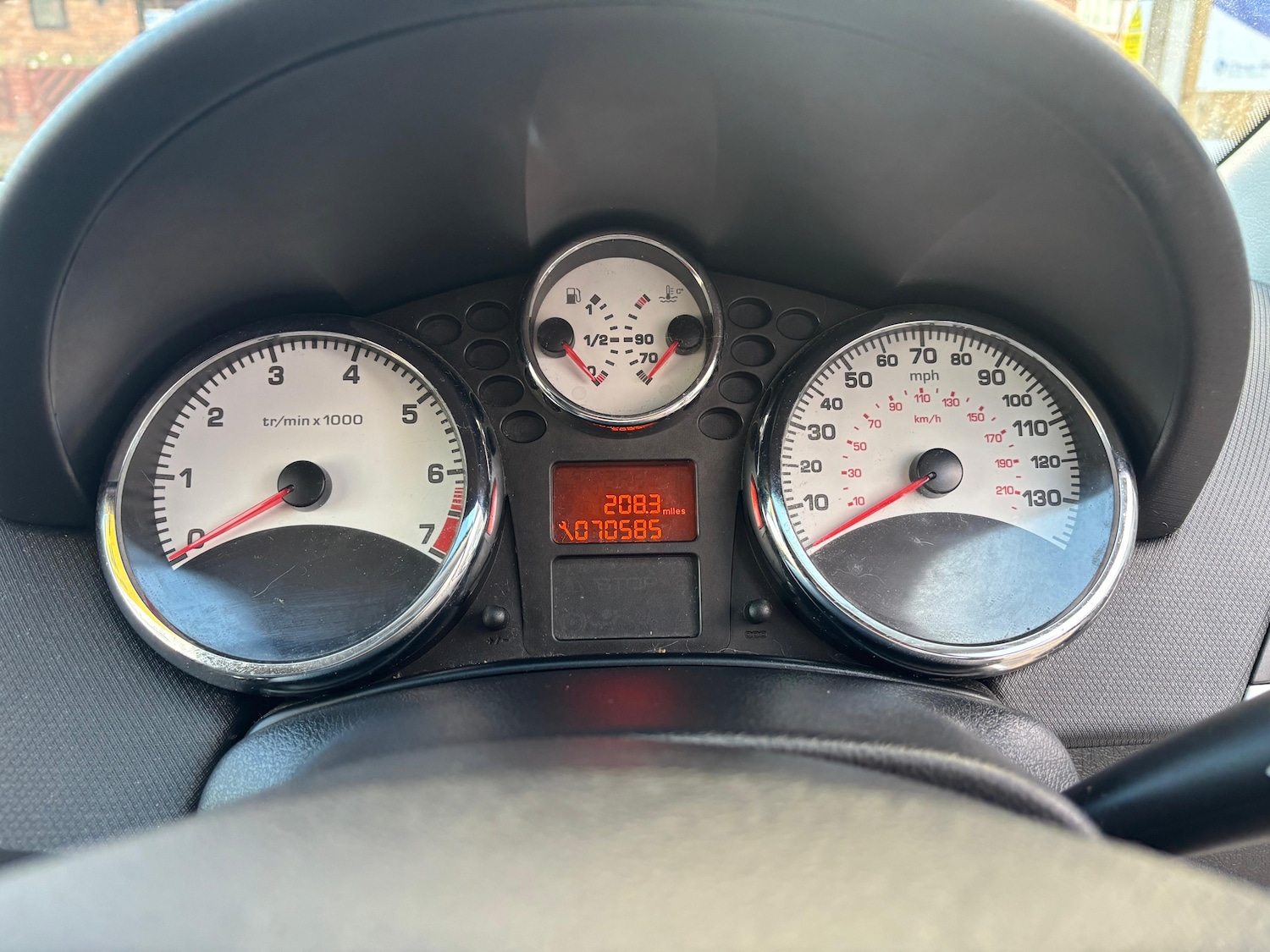 Used Peugeot 207 2011 for sale - 76535030: Photo 29