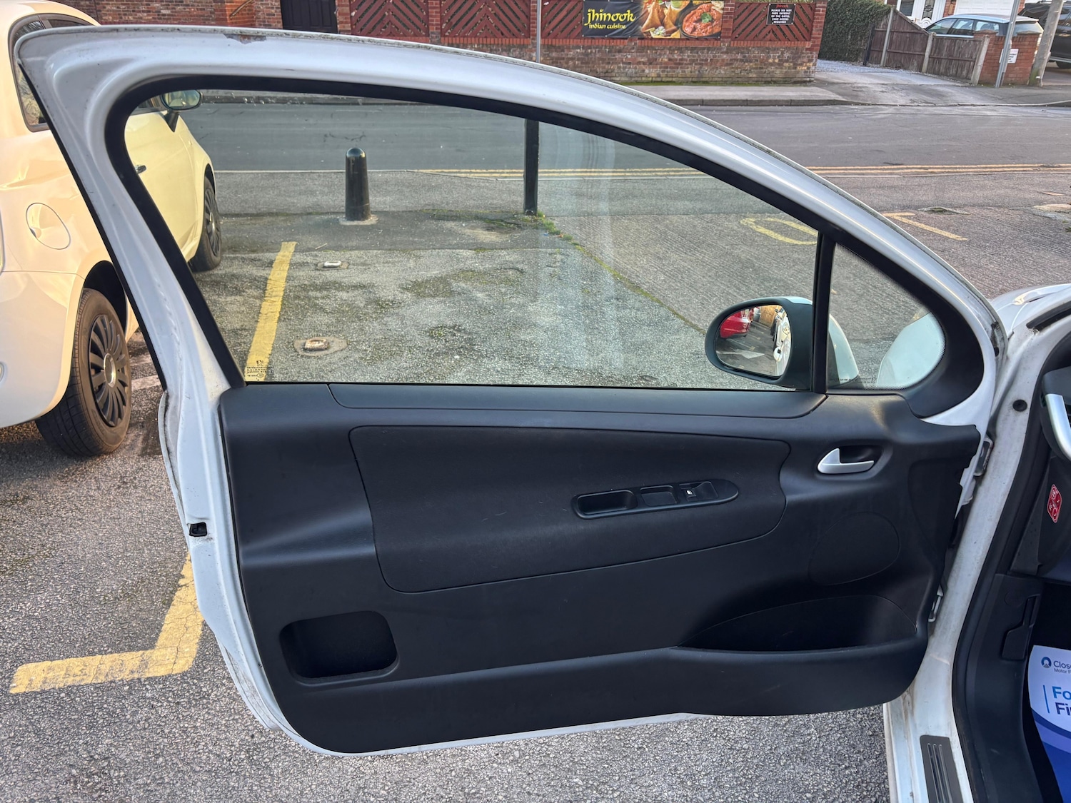 Used Peugeot 207 2011 for sale - 76535030: Photo 34