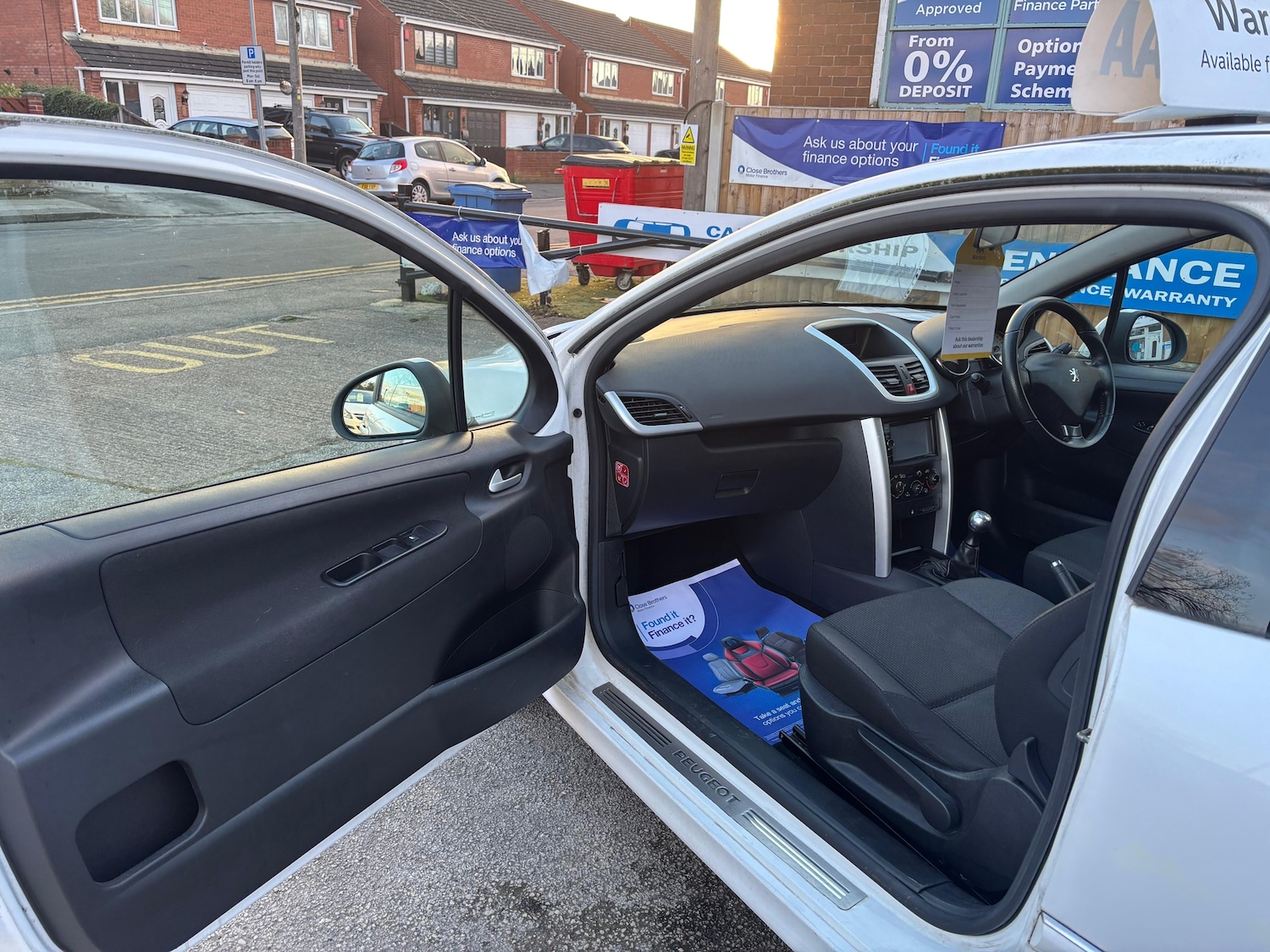 Used Peugeot 207 2011 for sale - 76535030: Photo 35