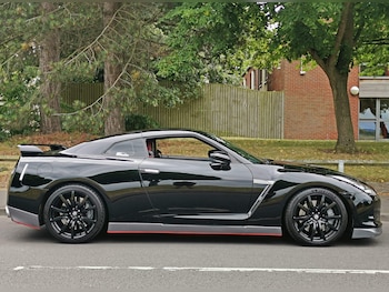 Used Nissan GT-R 2009 for sale - 75816070: Photo