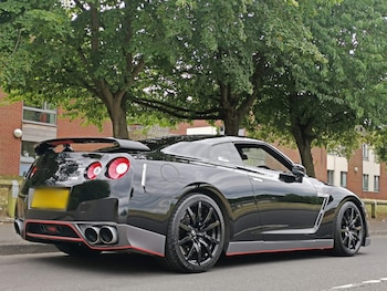 Used Nissan GT-R 2009 for sale - 75816070: Photo