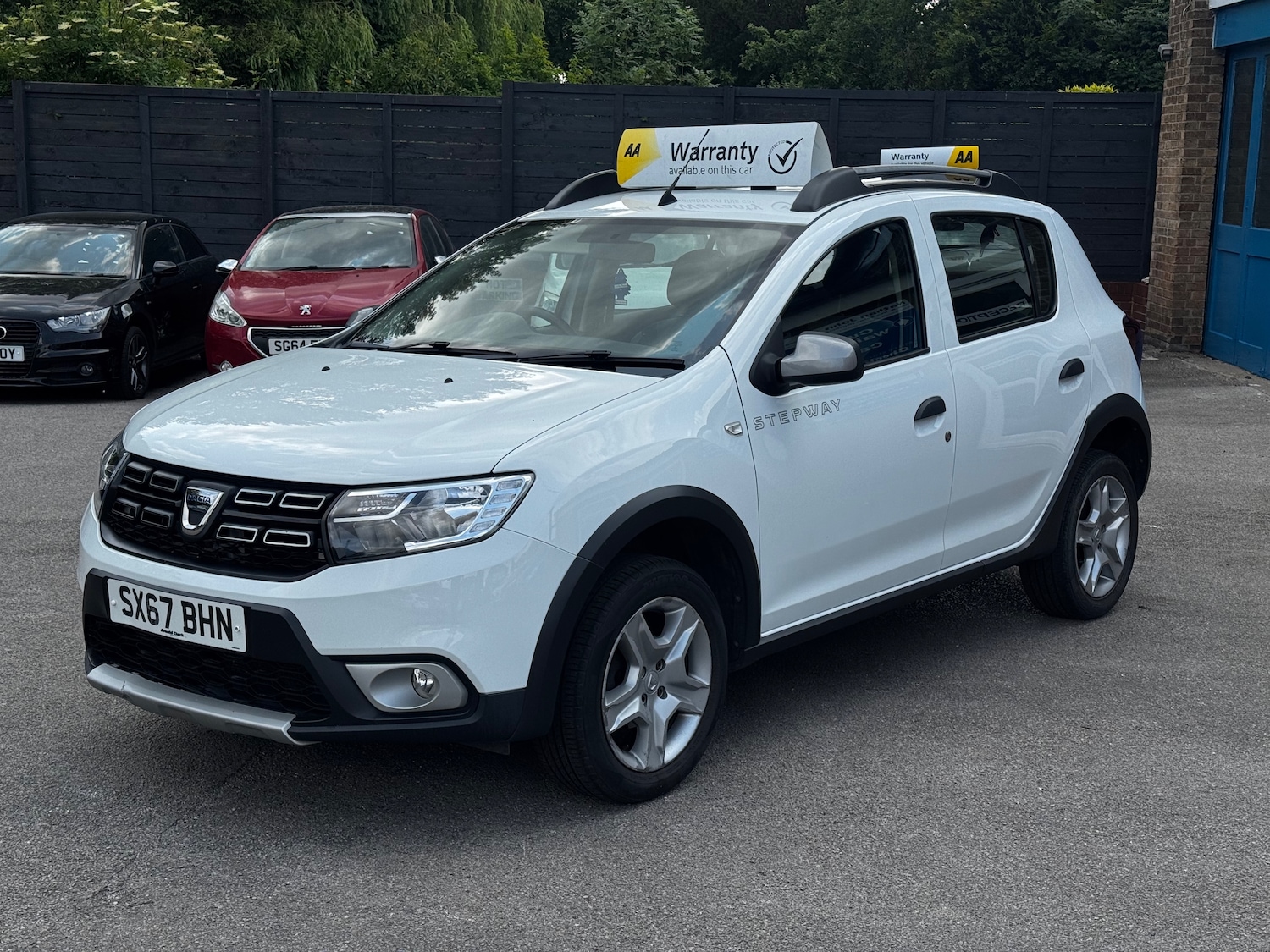 Used Dacia Sandero Stepway 2018 for sale - 76090076: Photo 11