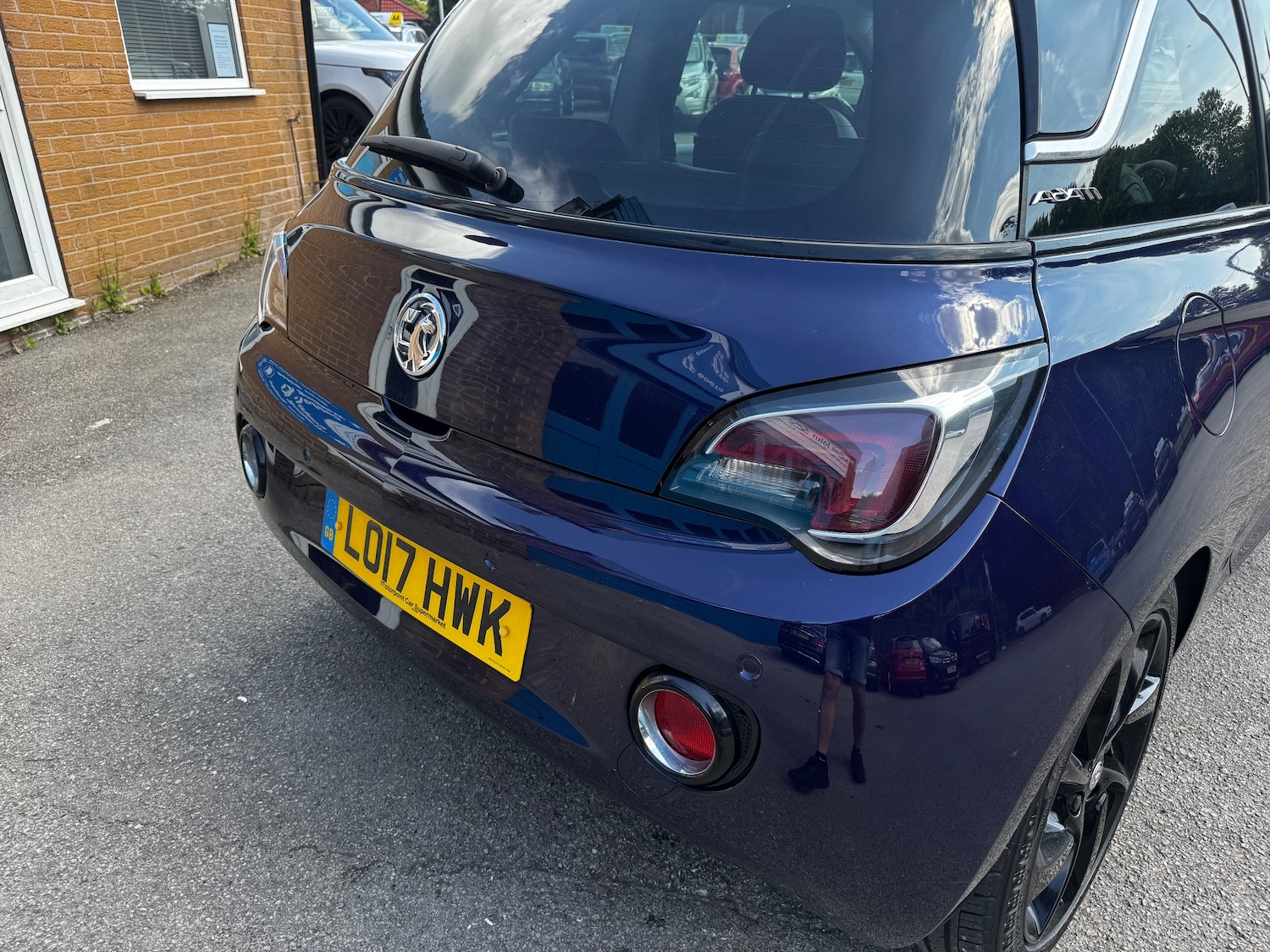 Vehicle 19