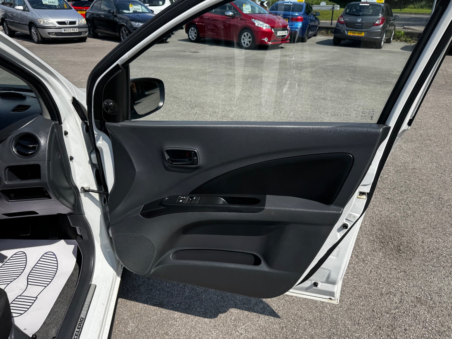 Vehicle 29