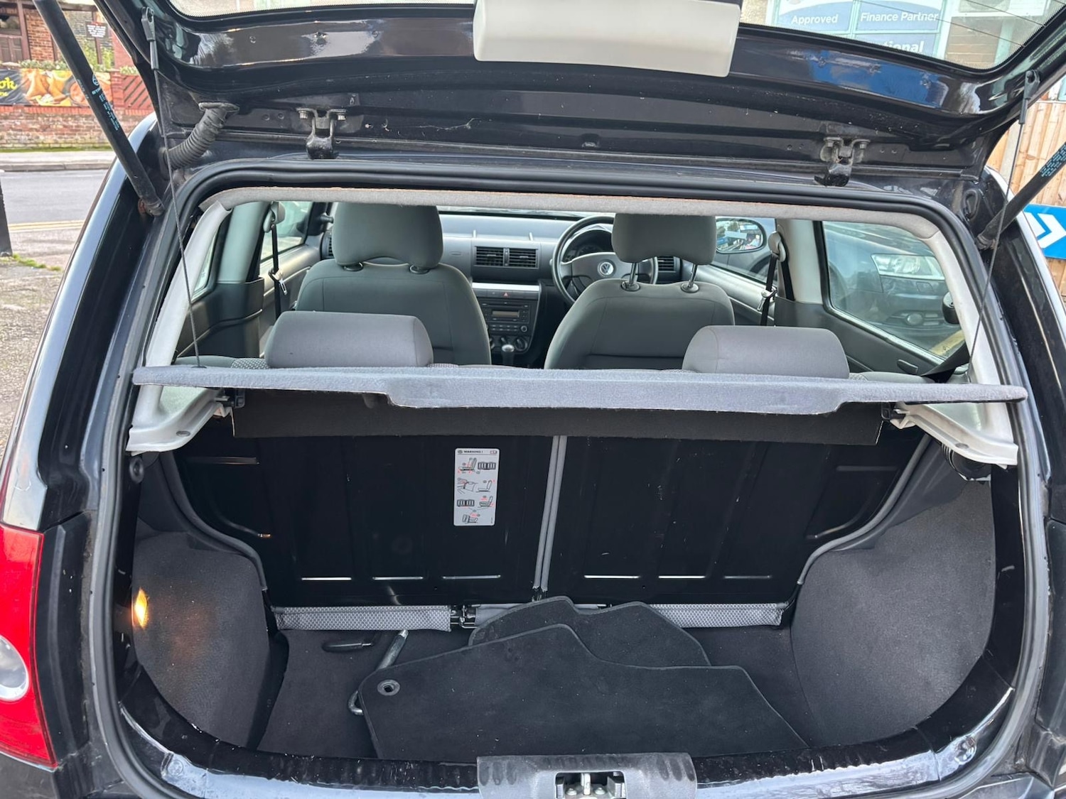 Used Volkswagen Fox 2010 for sale - 76574920: Photo 32