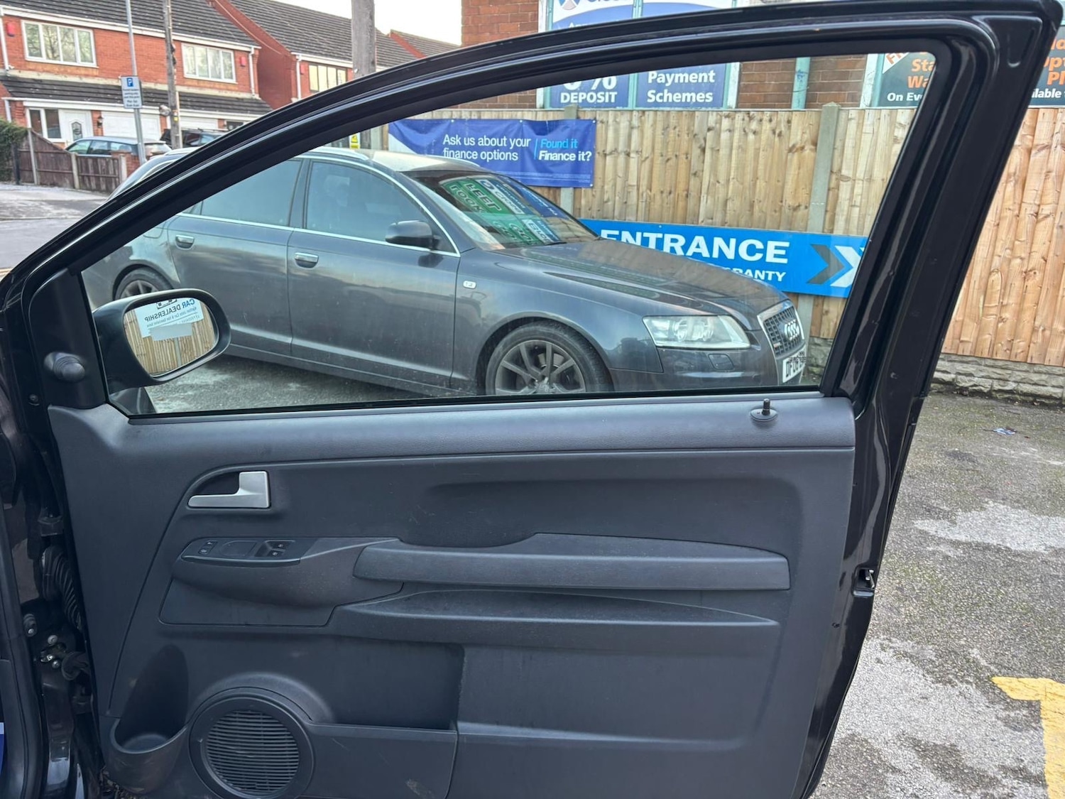 Used Volkswagen Fox 2010 for sale - 76574920: Photo 34