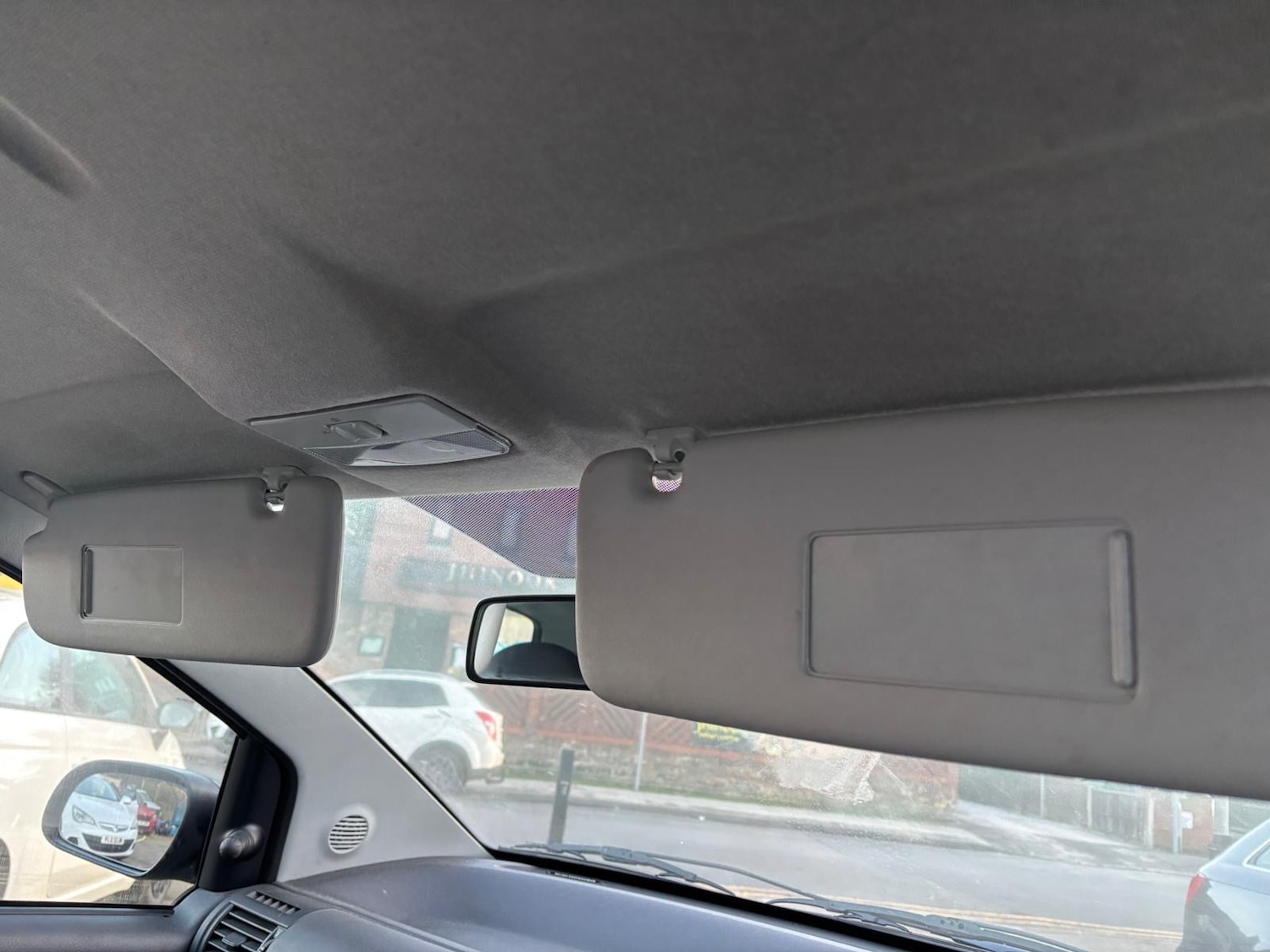 Used Volkswagen Fox 2010 for sale - 76574920: Photo 38