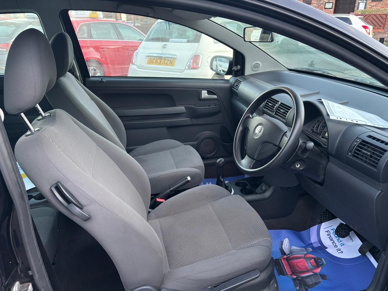 Used Volkswagen Fox 2010 for sale - 76574920: Photo 8