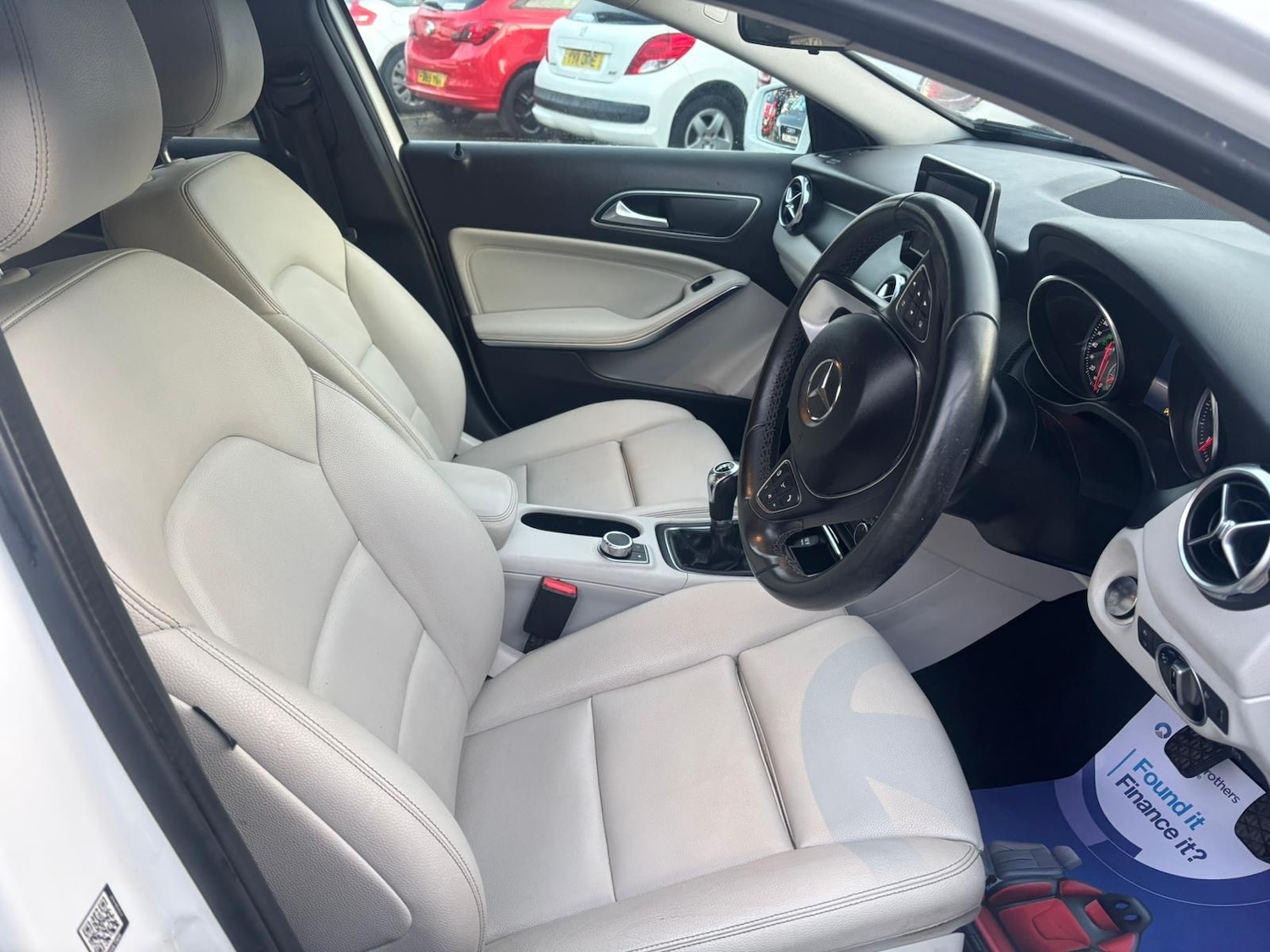 Used Mercedes-Benz GLA 2018 for sale - 76717629: Photo 14