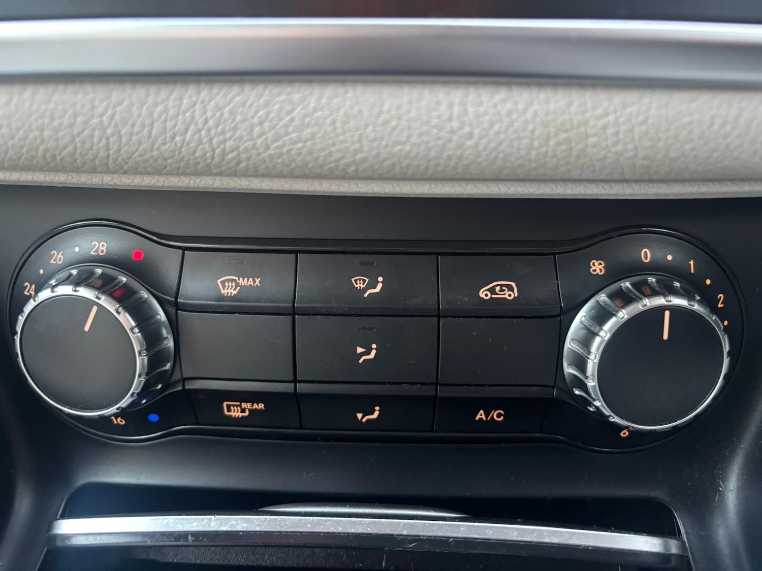 Used Mercedes-Benz GLA 2018 for sale - 76717629: Photo 18