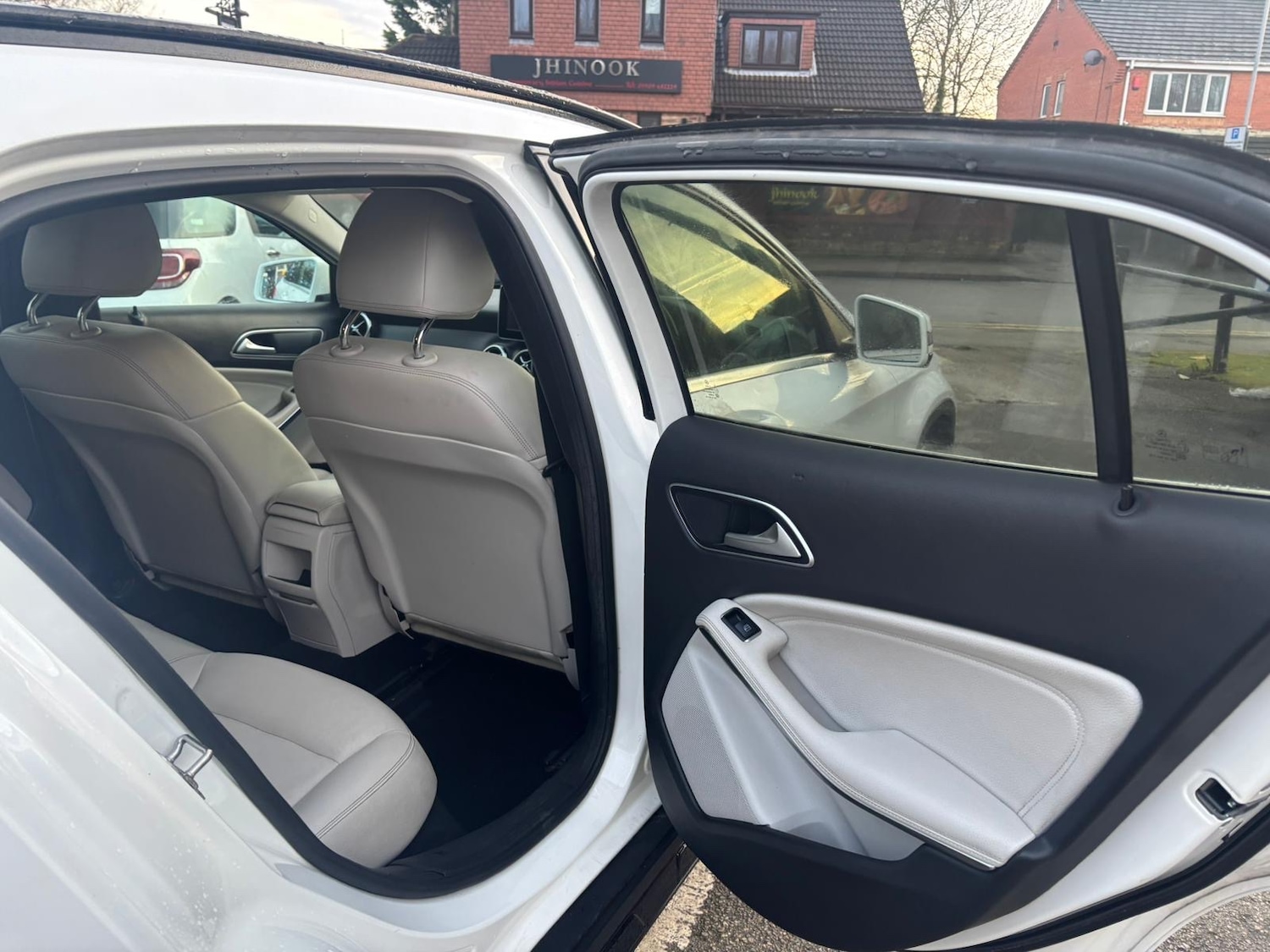 Used Mercedes-Benz GLA 2018 for sale - 76717629: Photo 42