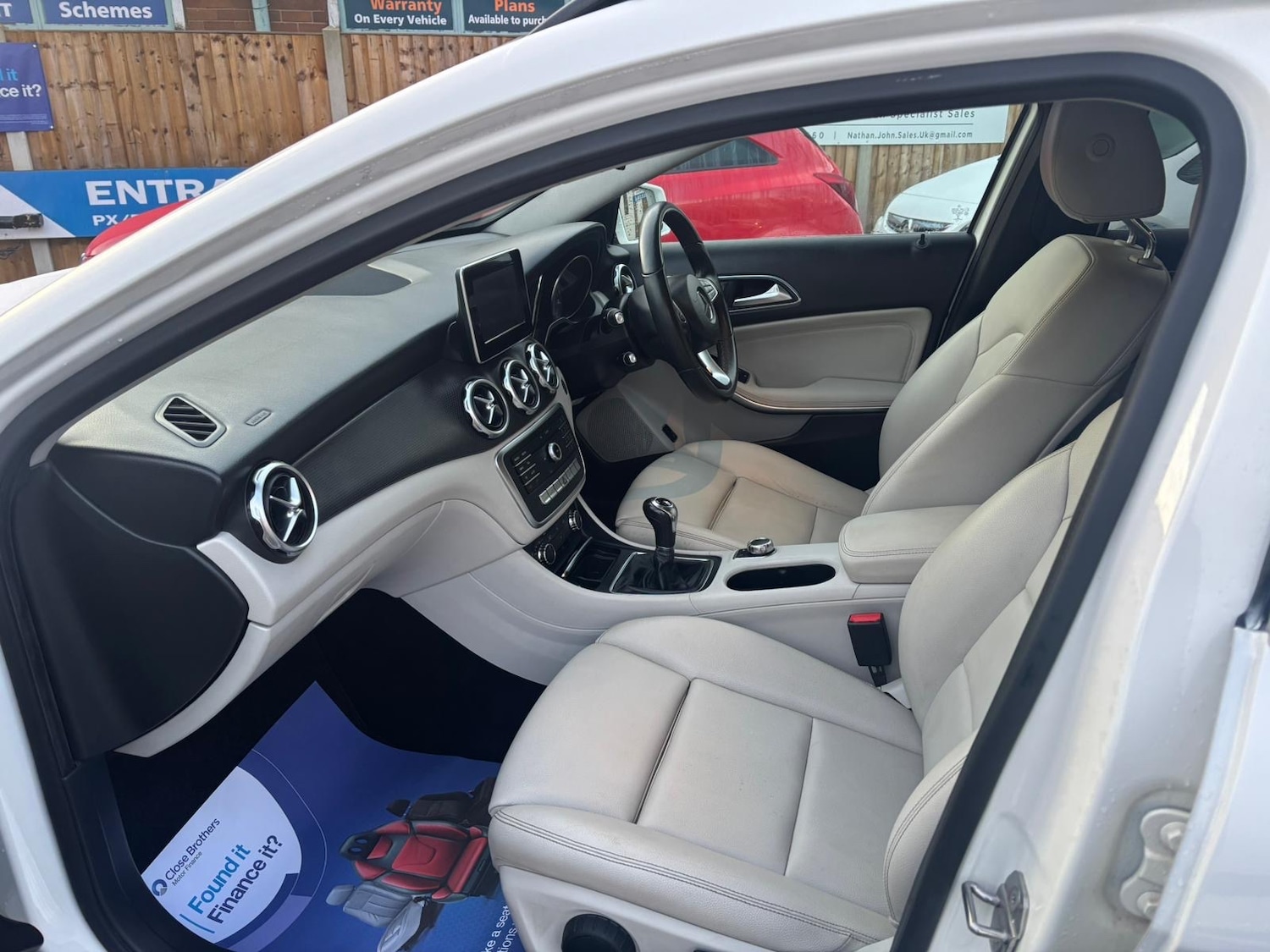 Used Mercedes-Benz GLA 2018 for sale - 76717629: Photo 51