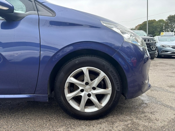 Used Peugeot 208 2015 for sale - 76224970: Photo 18
