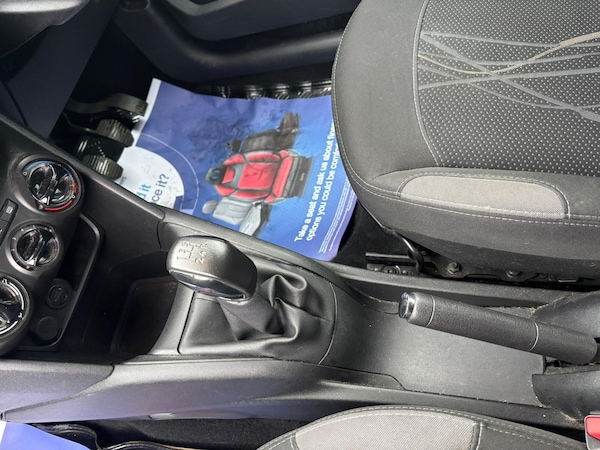 Used Peugeot 208 2015 for sale - 76224970: Photo 29